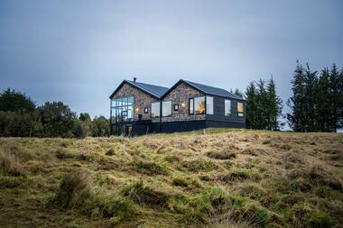 House 4 Aguas / Viento Norte