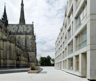 Domplatz / hohensinn architektur