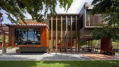 BULBUL House / Volume Matrix studio
