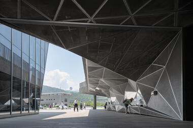 画廊 苏澳高速公路休息区及服务区 / 翁祖模建筑师事务所  - 1