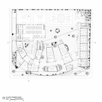 Galería de Centro Educacional Eduardo de la Barra de Peñalolén | CEEB / Marsino Arquitectura  - 16