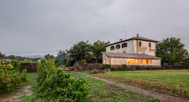 The Chicken Coop / Arnau estudi d'arquitectura