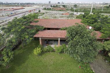 Shohel Residence / ARCHFIELD Bangladesh