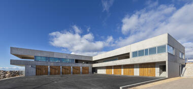 Nautical Pole / NBJ architectes