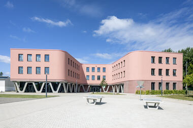 画廊 雷诺尔迪综合学校 / SSP SchürmannSpannel  - 1