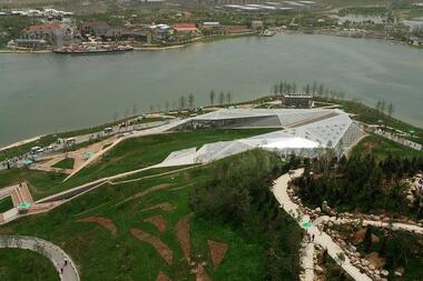 Invernadero de horticultura Xi’an / Plasma Studio