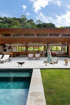 Gallery of Iporanga House / Ana Angrimani Arquitetura  - 16
