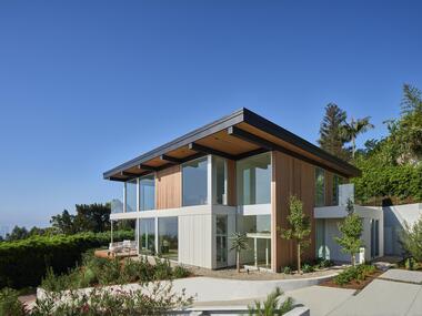 Beverly Grove Residence / Assembledge+