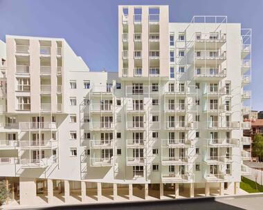 Casa Selene Apartments / Degli Esposti Architetti