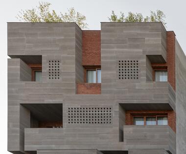 Afshar Residential Building / Ayeneh Office