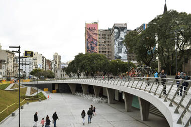 Reabre Plaza Houssay en Buenos Aires