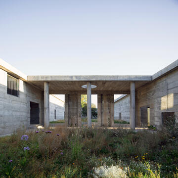 Casa Luna / Pezo von Ellrichshausen