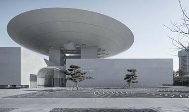 Taiping River Urban District Exhibition Centre / AZL Architects