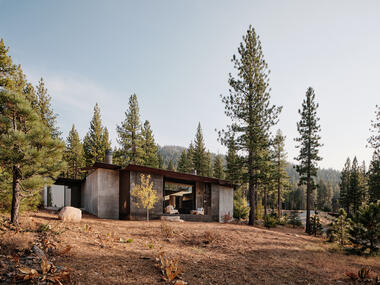 Casa CAMPout / Faulkner Architects
