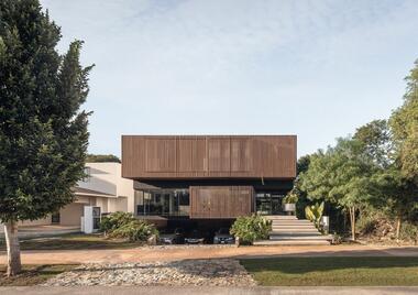 Mulix House / Arkham Projects