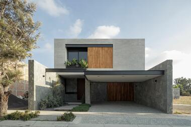 Casa Makay / Di Frenna Arquitectos