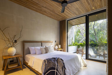 Gallery of QUIN Surf Residence / Studio Saxe  - 40