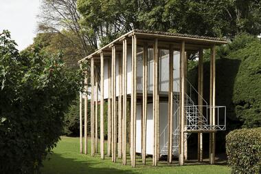 Urban Apiary / Palafito Arquitectura