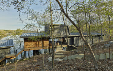 Grist Mill Cabin / modus studio