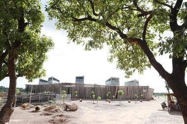Galería de Escuela Secundaria Lycee Schorge / Kéré Architecture   - 1