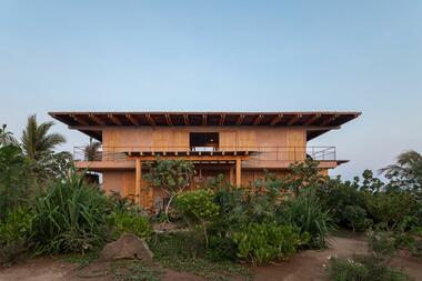 Gallery of Punto Plataforma Residential Complex / FRB Arquitectos Asociados  - 2