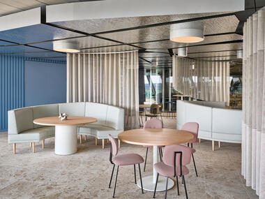 Gallery of Booking.com City Campus / UNStudio + HofmanDujardin  - 34