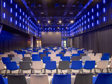 Gallery of Booking.com City Campus / UNStudio + HofmanDujardin  - 39