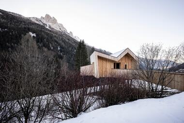 Olympic Spa Hotel / noa* network of architecture