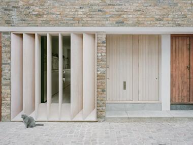 Gallery of Elizabeth Mews House / Trewhela Williams  - 1