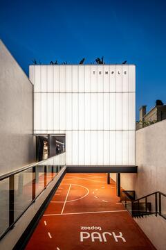 Loja Zee Dog Temple  / B.co Arquitetura + Bel Lobo + Cajoo Studio