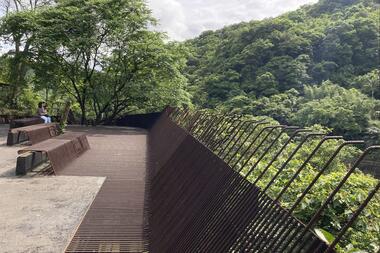 Gallery of The Dark Line Path / mICHELLE & mIQUEL + dAVISION  - 9