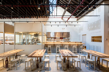 50 Norman Restaurant and Shop / Schemata Architects + Jo Nagasaka