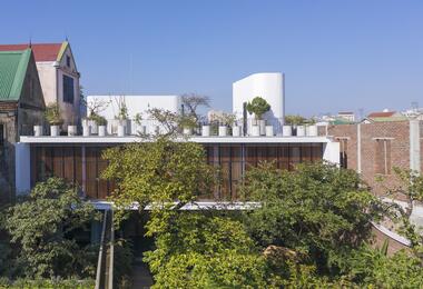 V8 House / TNT architects
