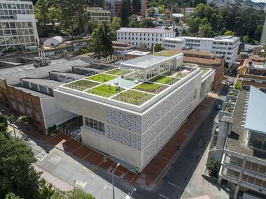 Bairro Cívico Universidade dos Andes (Etapa 1) / Undurraga Devés Arquitectos + Konrad Brunner Arquitectos