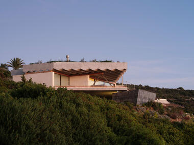PS-50 House / Langarita Navarro Arquitectos