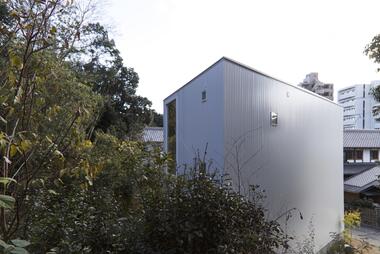 Workshop in Shiroyama / Katsutoshi Sasaki + Associates