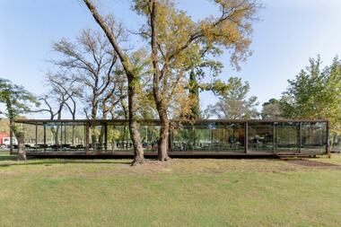 Pabellón en el Parque de Mayo / BRA - Bernardo Rosello Arquitectura