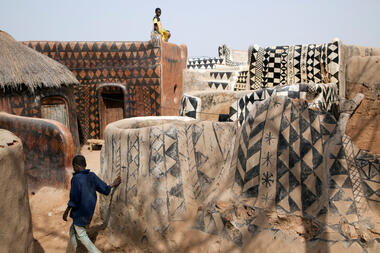 Exploring Indigenous Wisdom: A Journey through Architecture Rooted in Tradition and Community