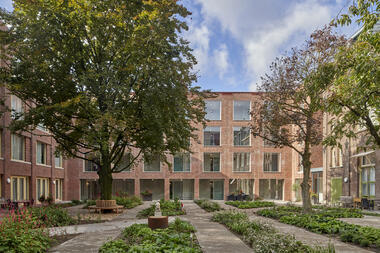 Oude Dijk Housing / Shift Architecture Urbanism