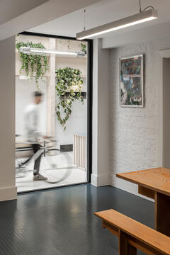 Gallery of Weavers House / MATA Architects  - 21