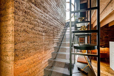 Gallery of Local Colors in Rammed Earth Construction: 50 Projects Revealing Earth's Vibrant Palette  - 20