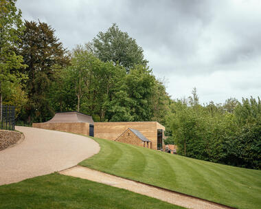 Gallery of Local Colors in Rammed Earth Construction: 50 Projects Revealing Earth's Vibrant Palette  - 30