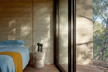 Gallery of Local Colors in Rammed Earth Construction: 50 Projects Revealing Earth's Vibrant Palette  - 36