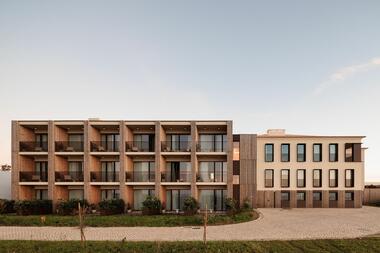 Galeria de Hotel Aethos Ericeira / Pedra Silva Arquitectos  - 1