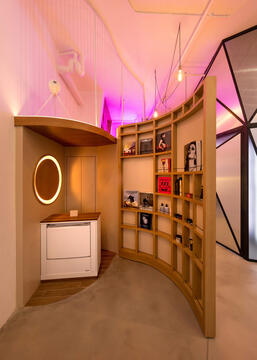 Gallery of Circles in Interior Design: 27 Projects that Embrace Roundness  - 25