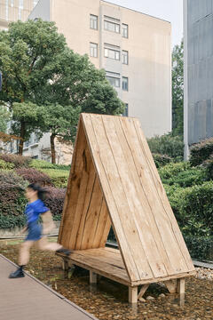 Minimizing Wood Waste by Respecting Its Natural Form Through AI