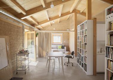 Casa de Terra / Lara Fuster Prieto