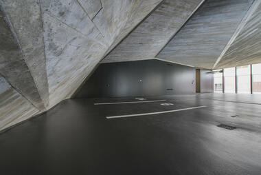 Galería de KCEV / Petr Hajek Architekti   - 13