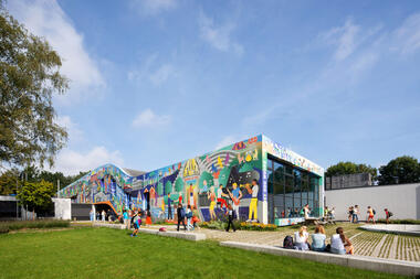 Gymnasium Beekvliet / MVRDV