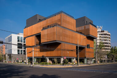 Gallery of Gibraltar Building / COMUN  - 2